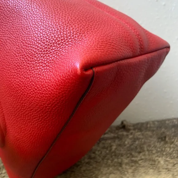 Authentic Gucci Soho - Picture 9 of 11